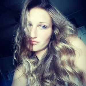 Meet your Posher, Casey